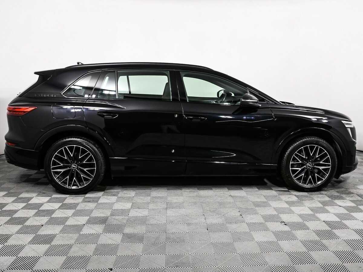 Audi Q5 e-tron 2022 года с пробегом. Фото: #3