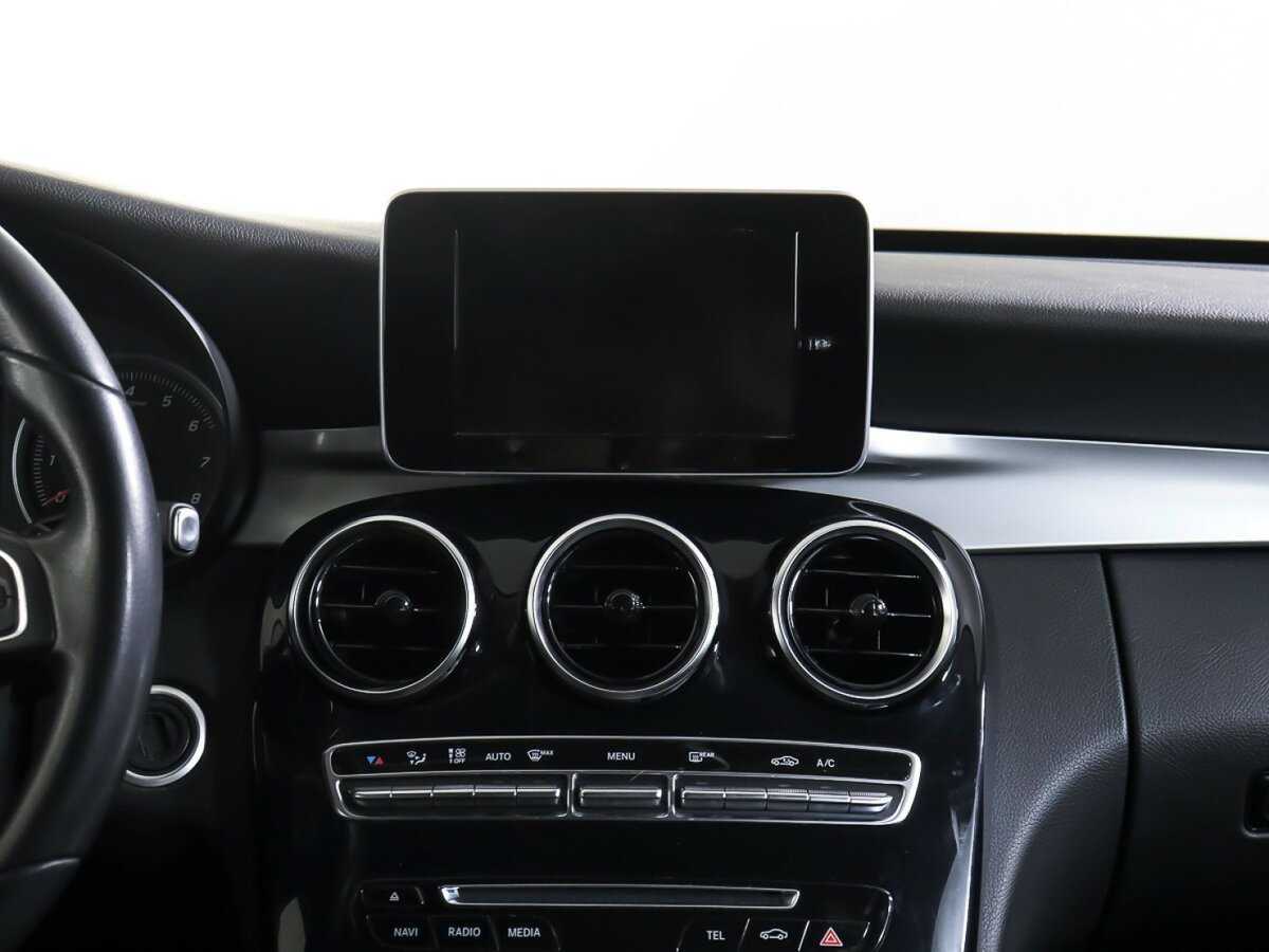Mercedes-Benz C-Класс 2017 года с пробегом. Фото: #28