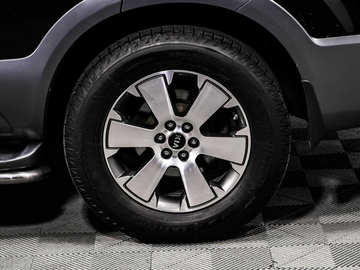 Kia Mohave 2017 года с пробегом. Фото: #15