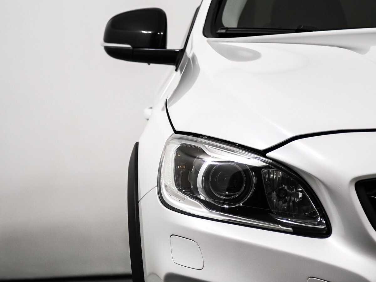 Volvo S60 Cross Country 2015 года с пробегом. Фото: #15