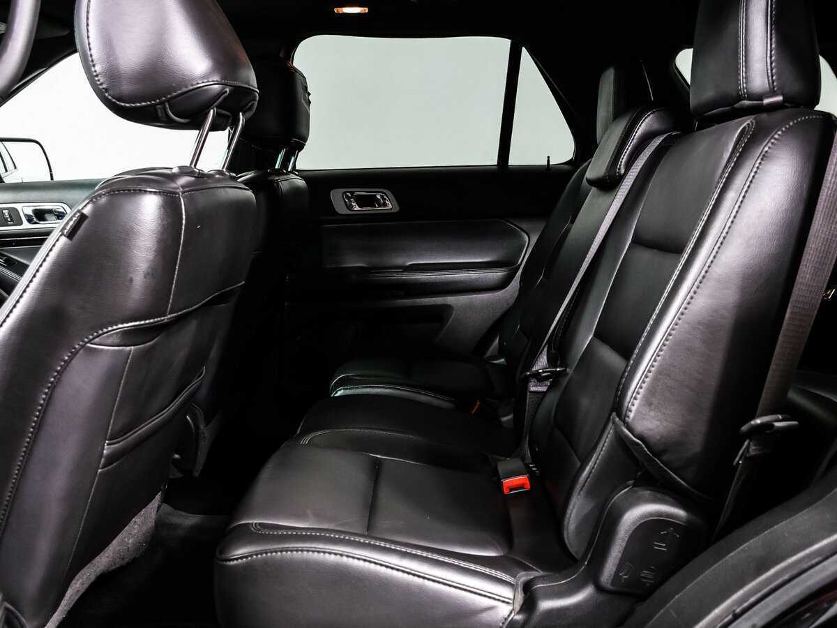 Ford Explorer 2014 года с пробегом. Фото: #11