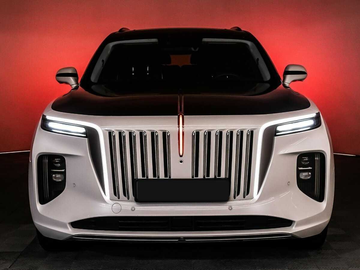 Hongqi E-HS9 2022 года с пробегом. Фото: #24
