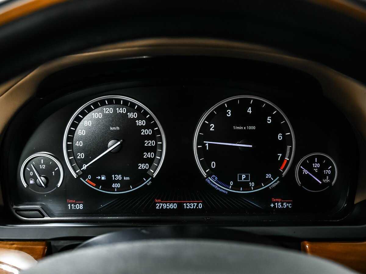 BMW 7 серии 2014 года с пробегом. Фото: #9