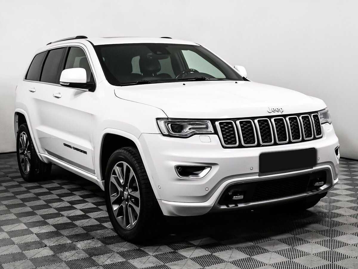 Jeep Grand Cherokee 2017 года с пробегом. Фото: #2