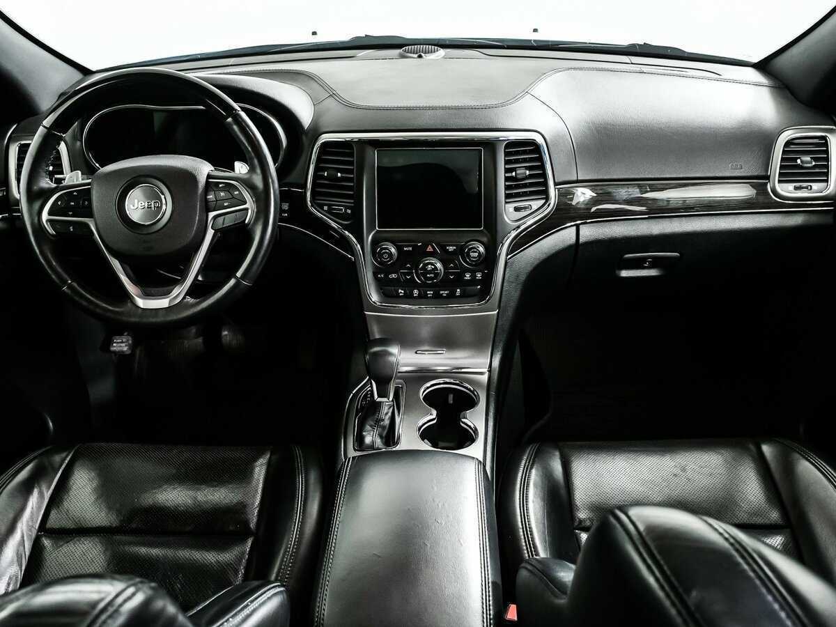 Jeep Grand Cherokee 2017 года с пробегом. Фото: #10