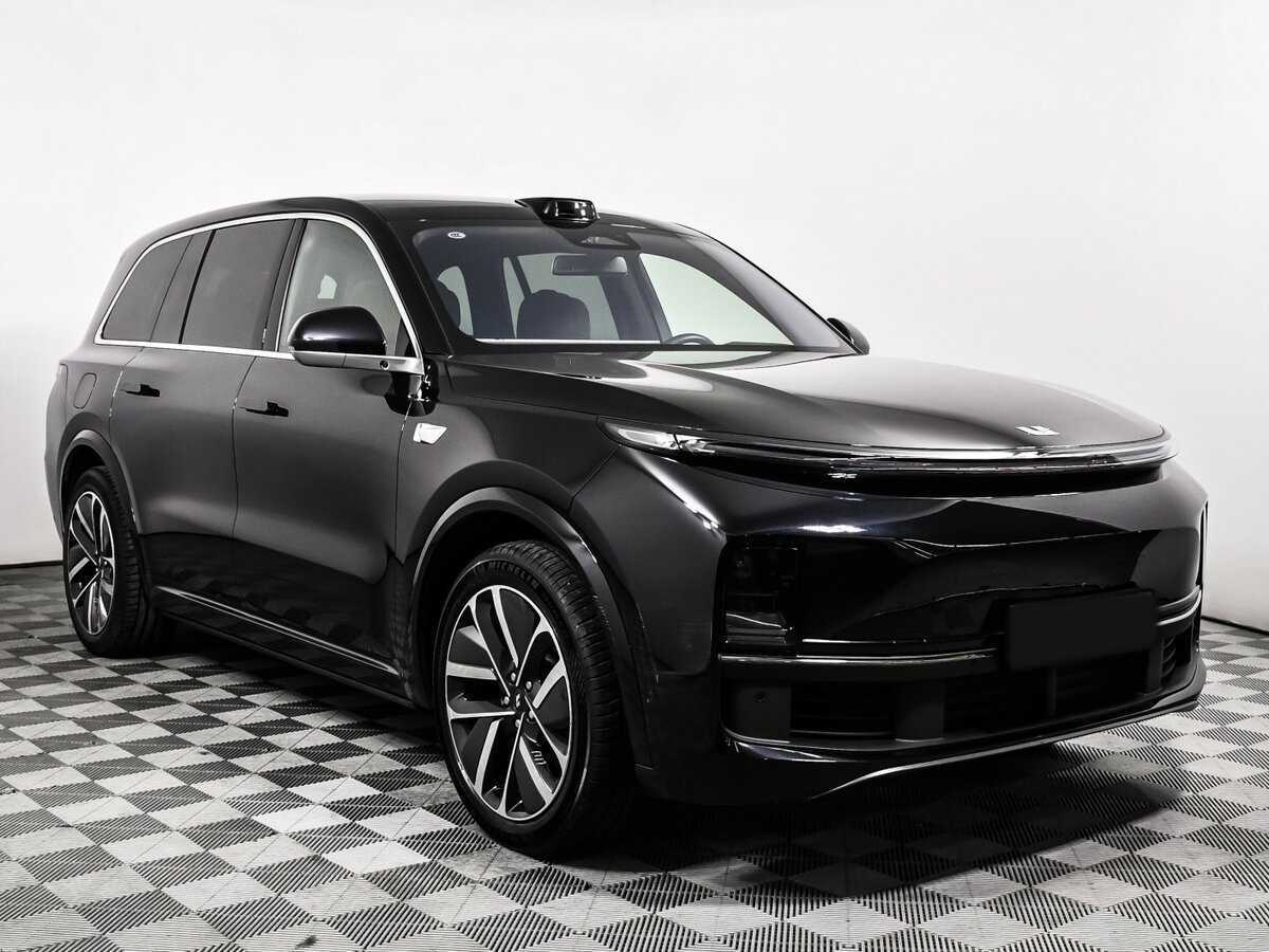 LiXiang L9 2024 года с пробегом. Фото: #2