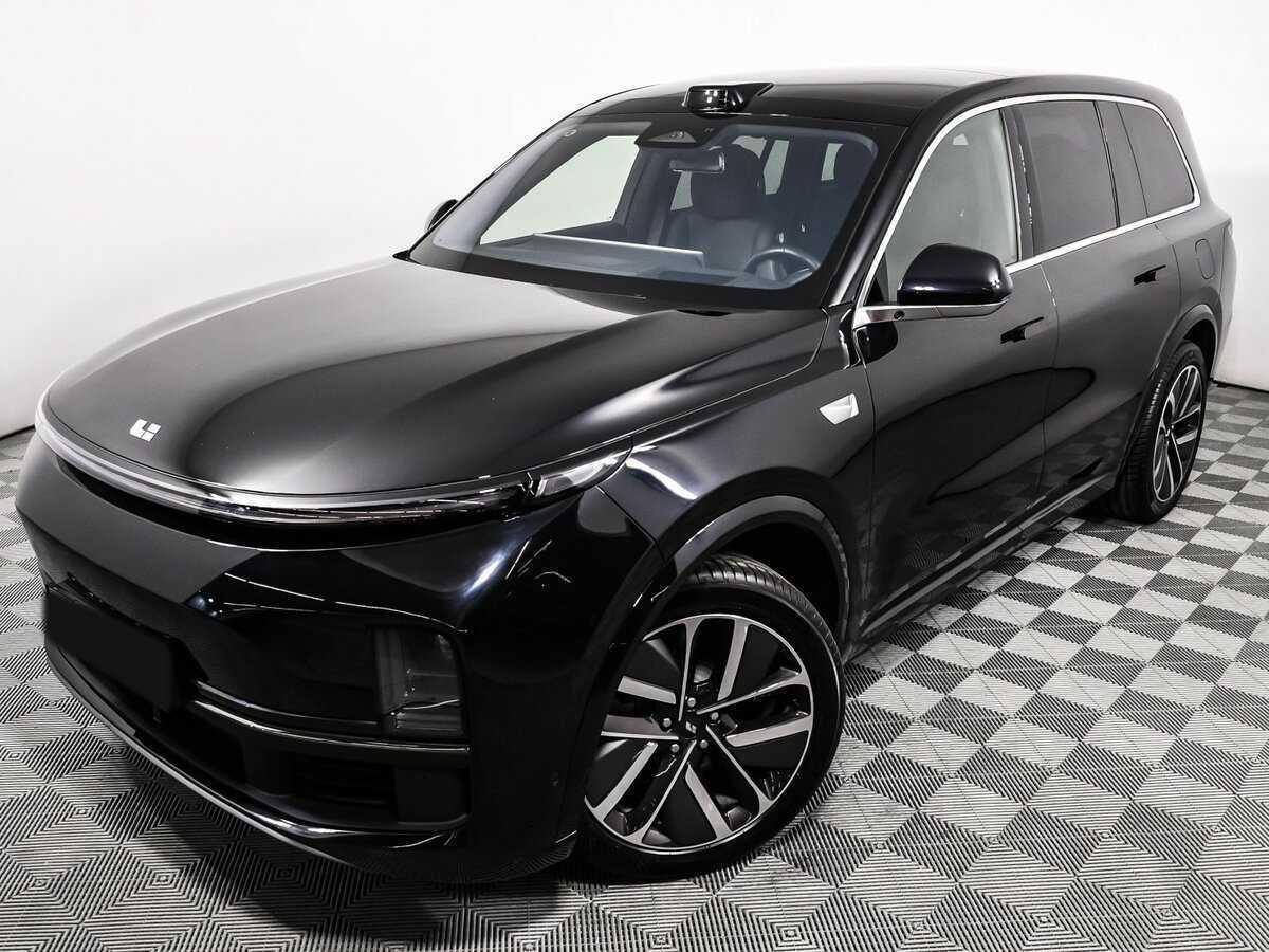 LiXiang L9 2024 года с пробегом. Фото: #17