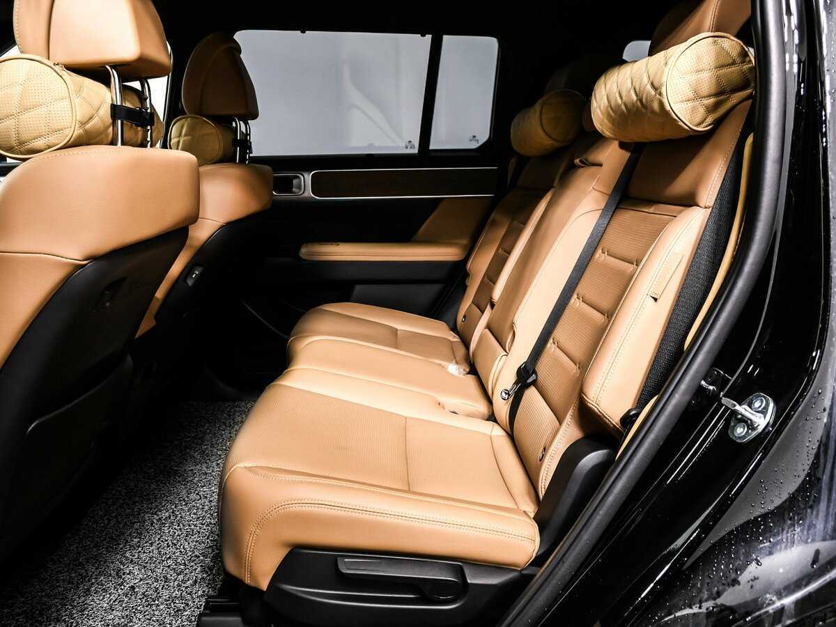 Hyundai Santa Fe 2023 года с пробегом. Фото: #13