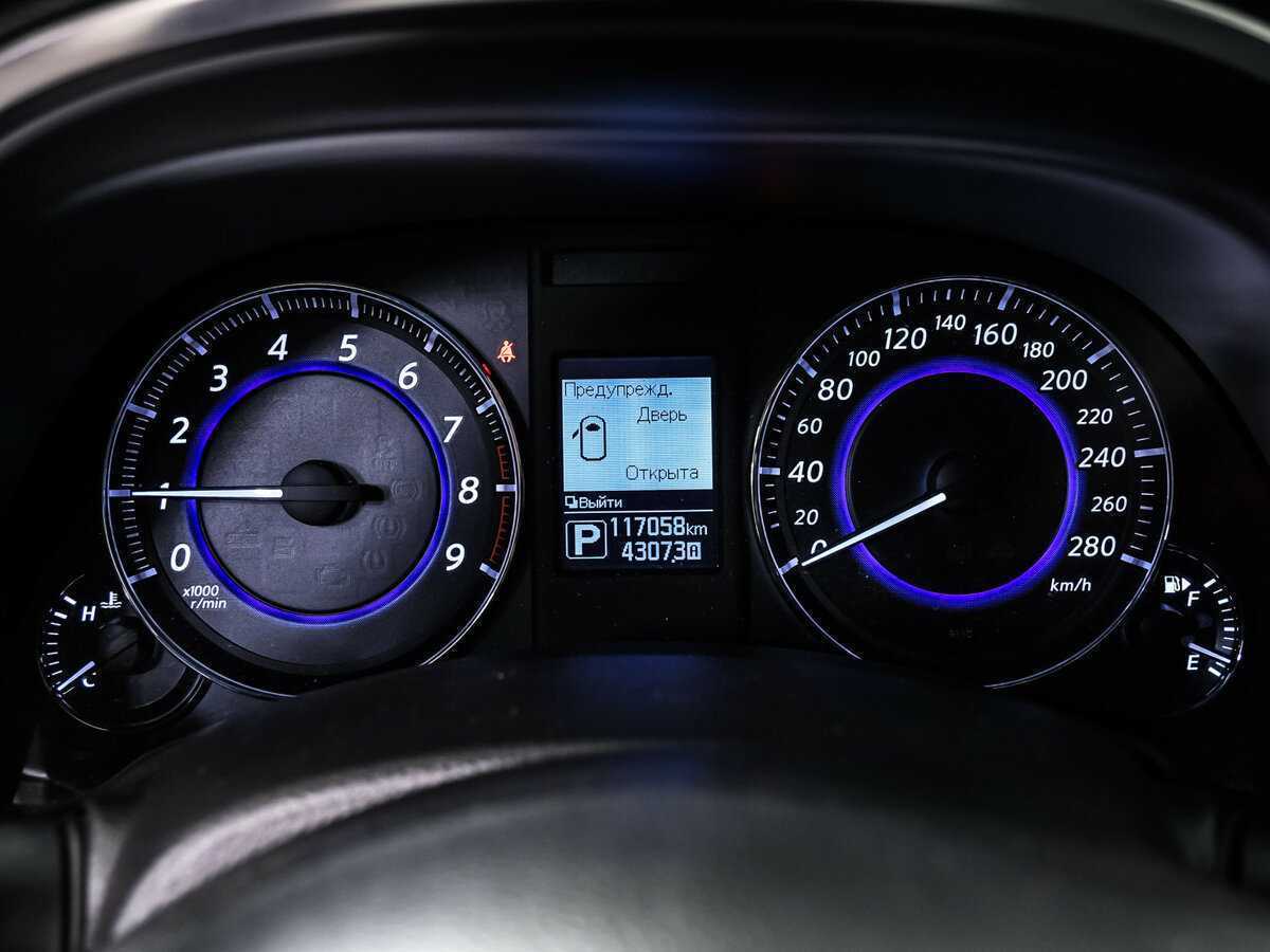 Infiniti QX70 2017 года с пробегом. Фото: #9