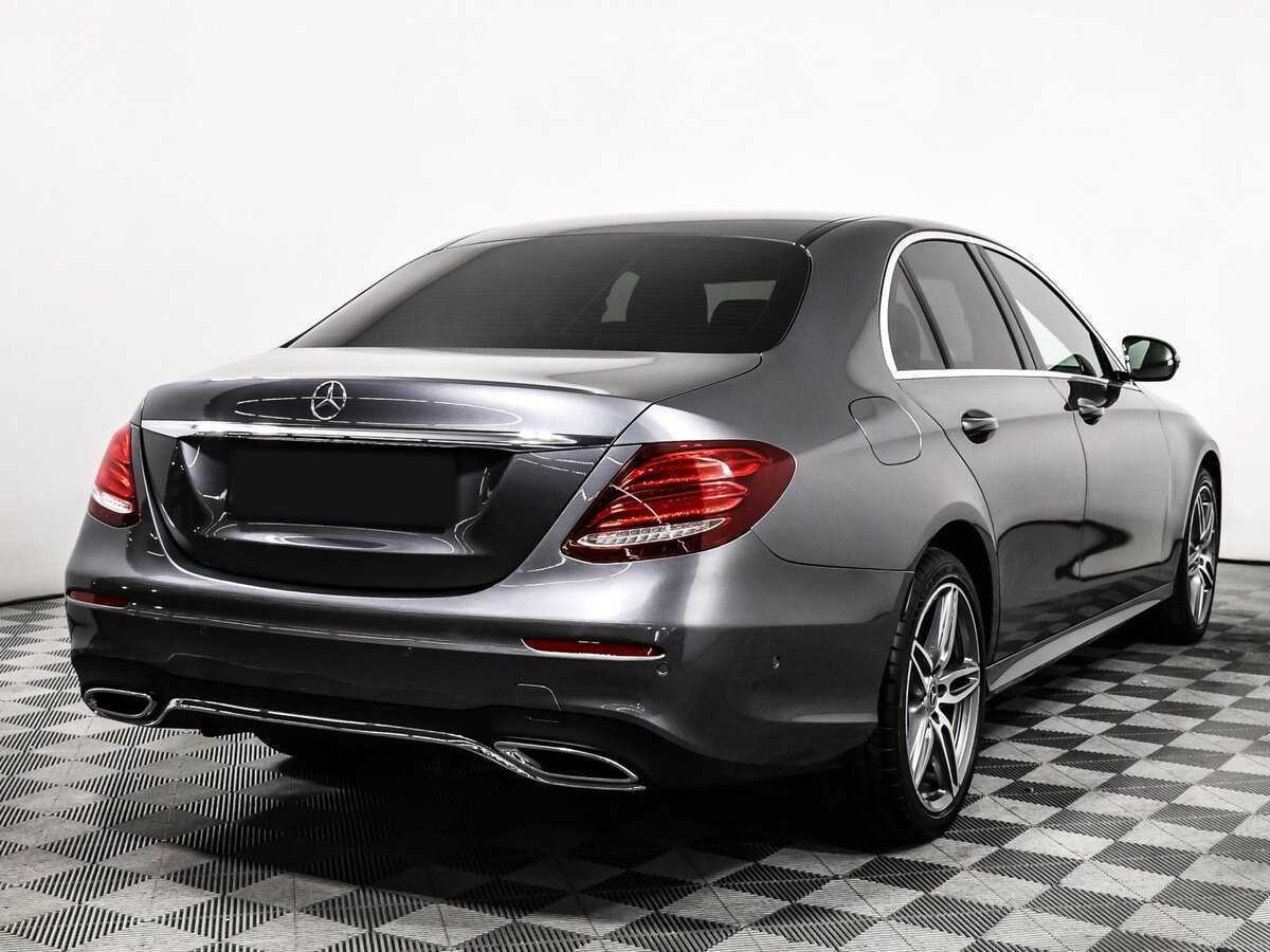 Mercedes-Benz E-Класс 2018 года с пробегом. Фото: #4