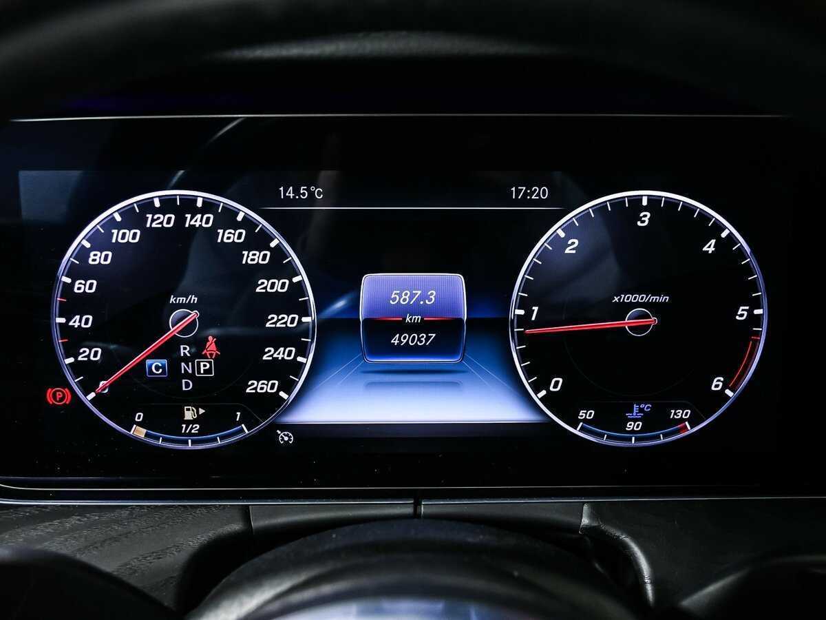 Mercedes-Benz E-Класс 2018 года с пробегом. Фото: #9