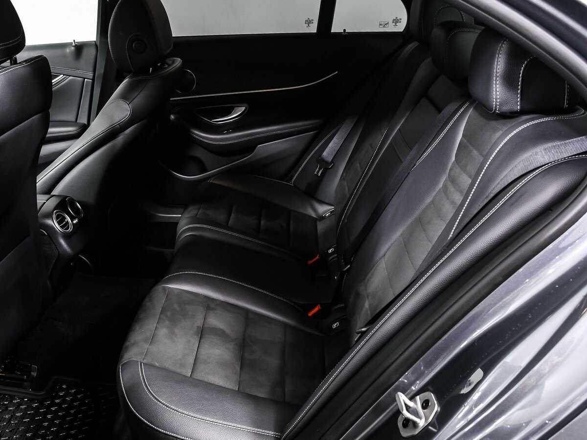 Mercedes-Benz E-Класс 2018 года с пробегом. Фото: #12