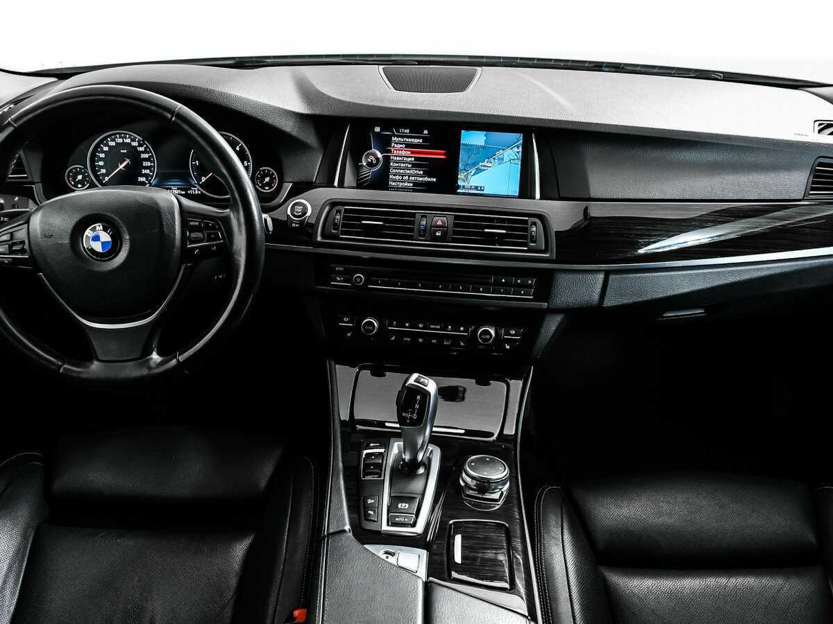 BMW 5 серии 2016 года с пробегом. Фото: #10