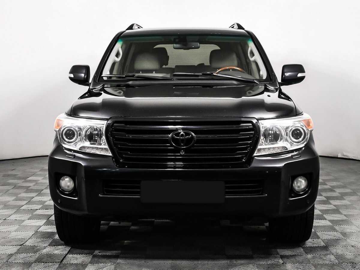 Toyota Land Cruiser 2012 года с пробегом. Фото: #1