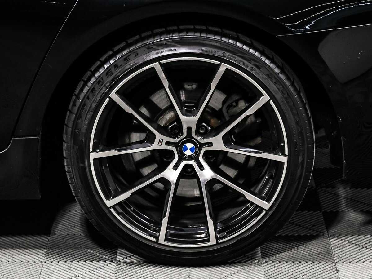 BMW 5 серии 2011 года с пробегом. Фото: #14