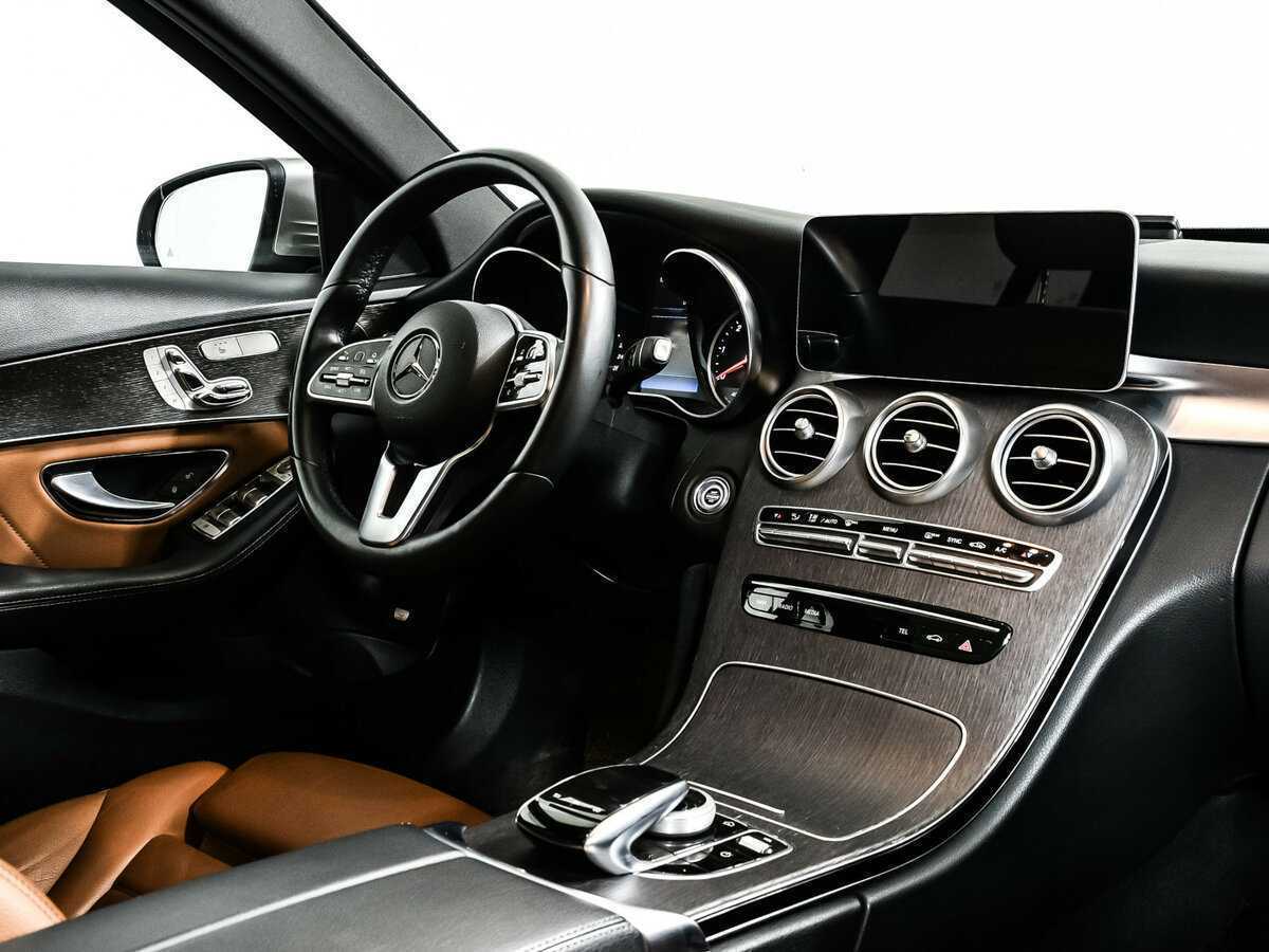 Mercedes-Benz C-Класс 2018 года с пробегом. Фото: #8