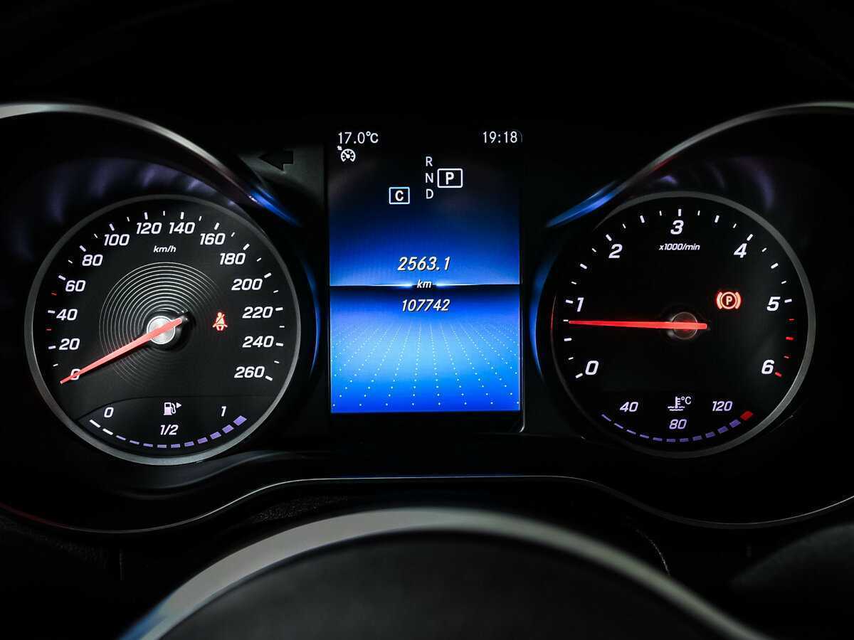 Mercedes-Benz C-Класс 2018 года с пробегом. Фото: #9