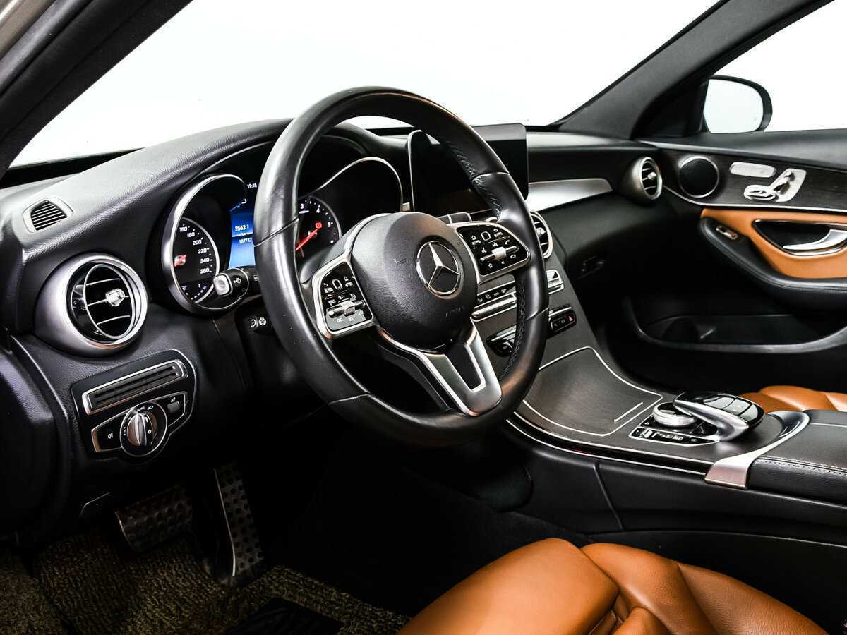 Mercedes-Benz C-Класс 2018 года с пробегом. Фото: #11