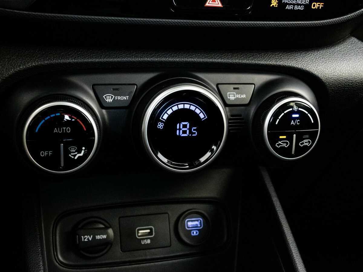 Hyundai Venue 2019 года с пробегом. Фото: #15