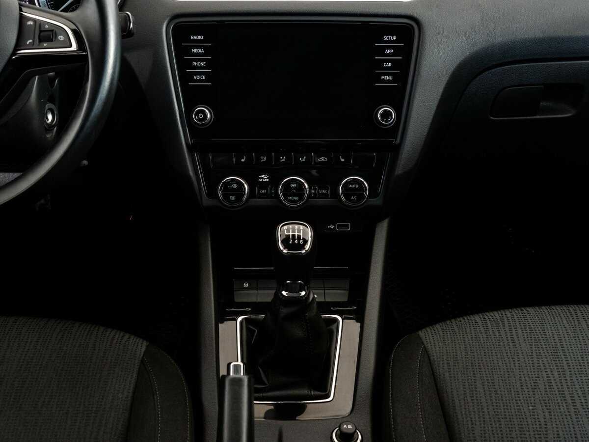 Skoda Octavia 2018 года с пробегом. Фото: #13