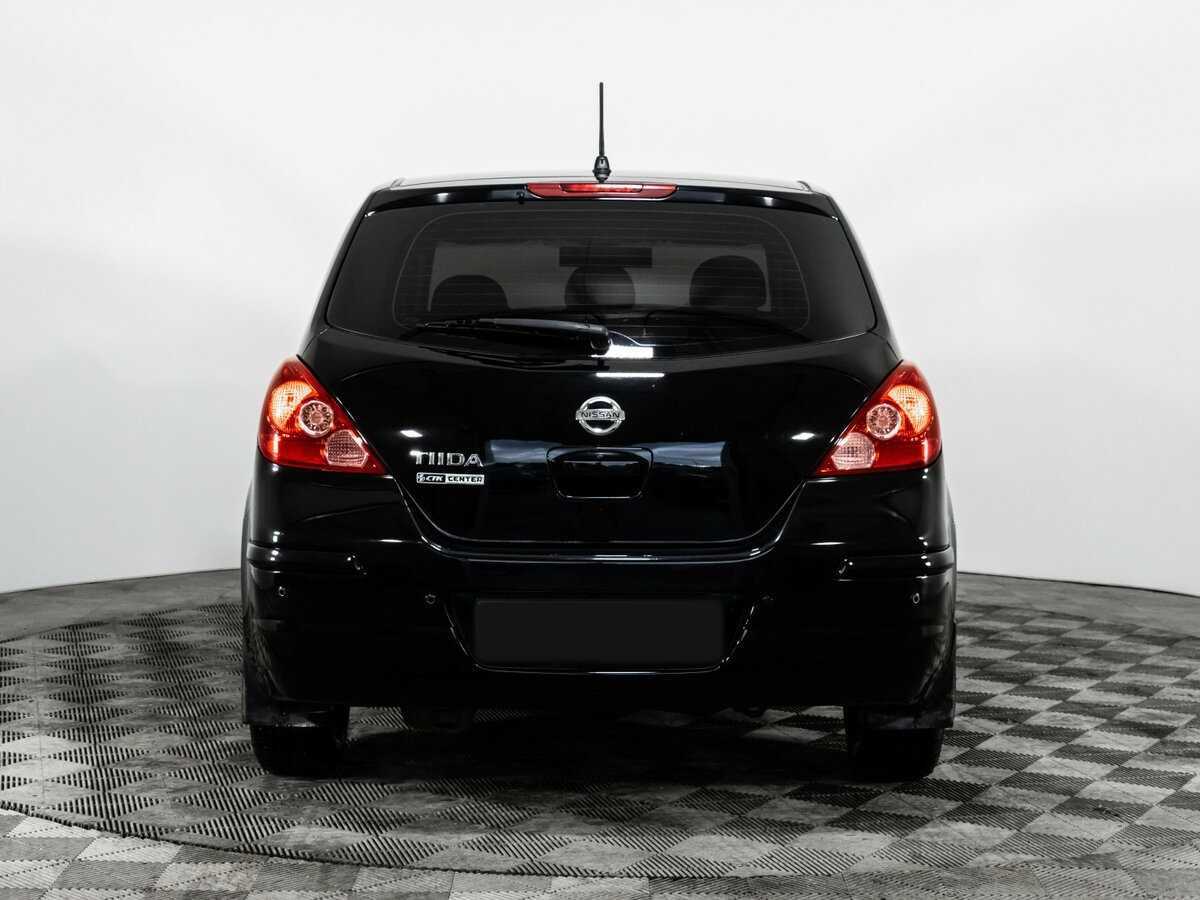 Nissan Tiida 2011 года с пробегом. Фото: #4
