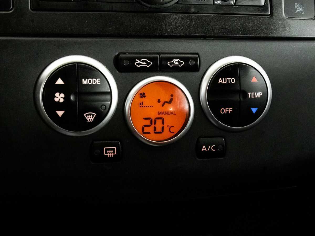 Nissan Tiida 2011 года с пробегом. Фото: #9