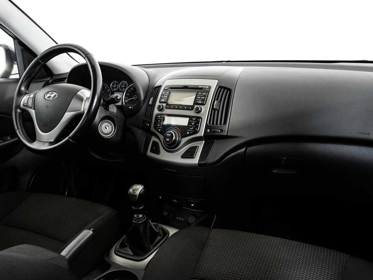 Hyundai i30 2009 года с пробегом. Фото: #6