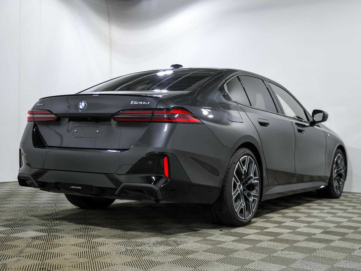 BMW 5 серии 2024 года с пробегом. Фото: #3