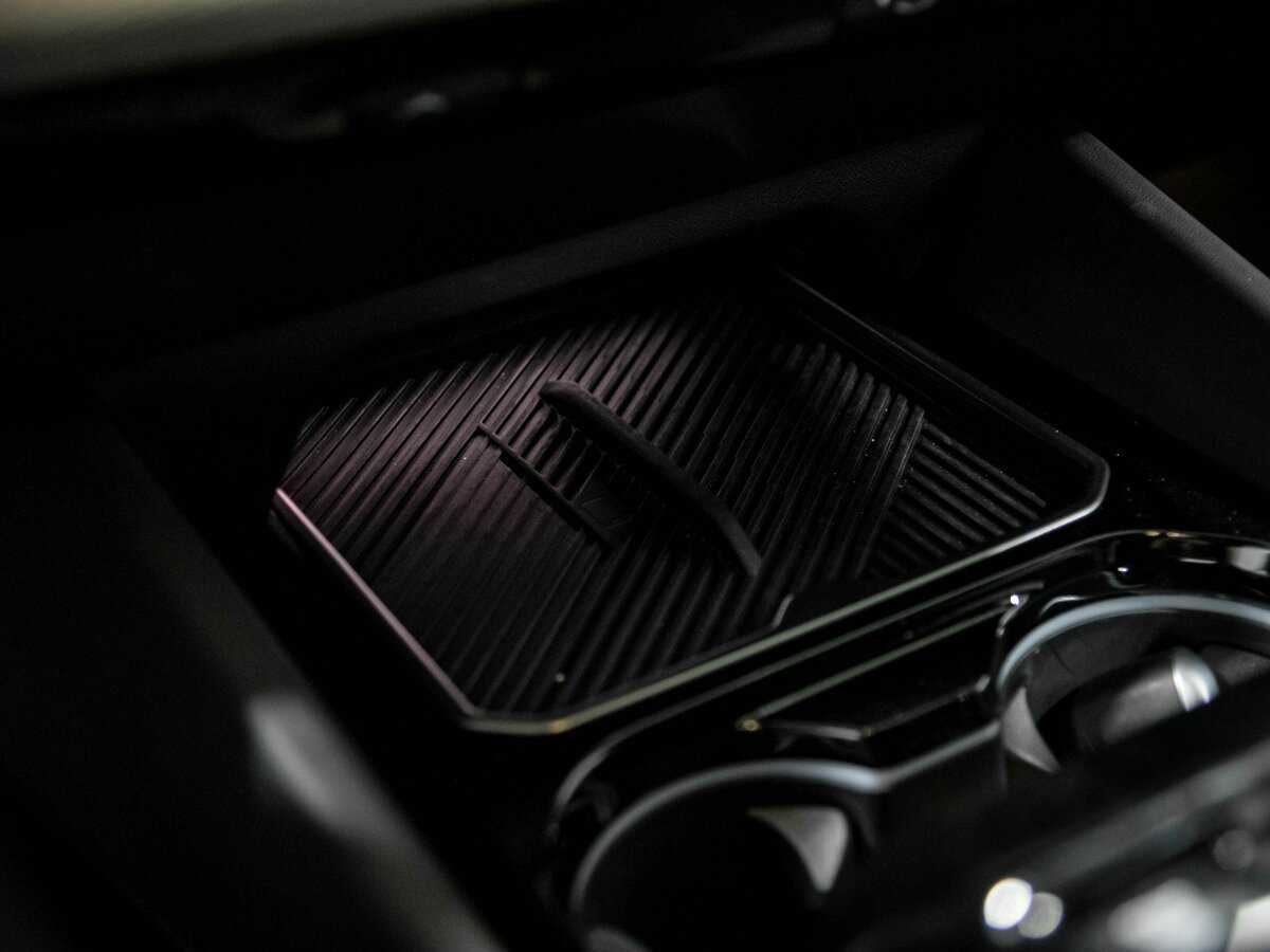 BMW 5 серии 2024 года с пробегом. Фото: #11