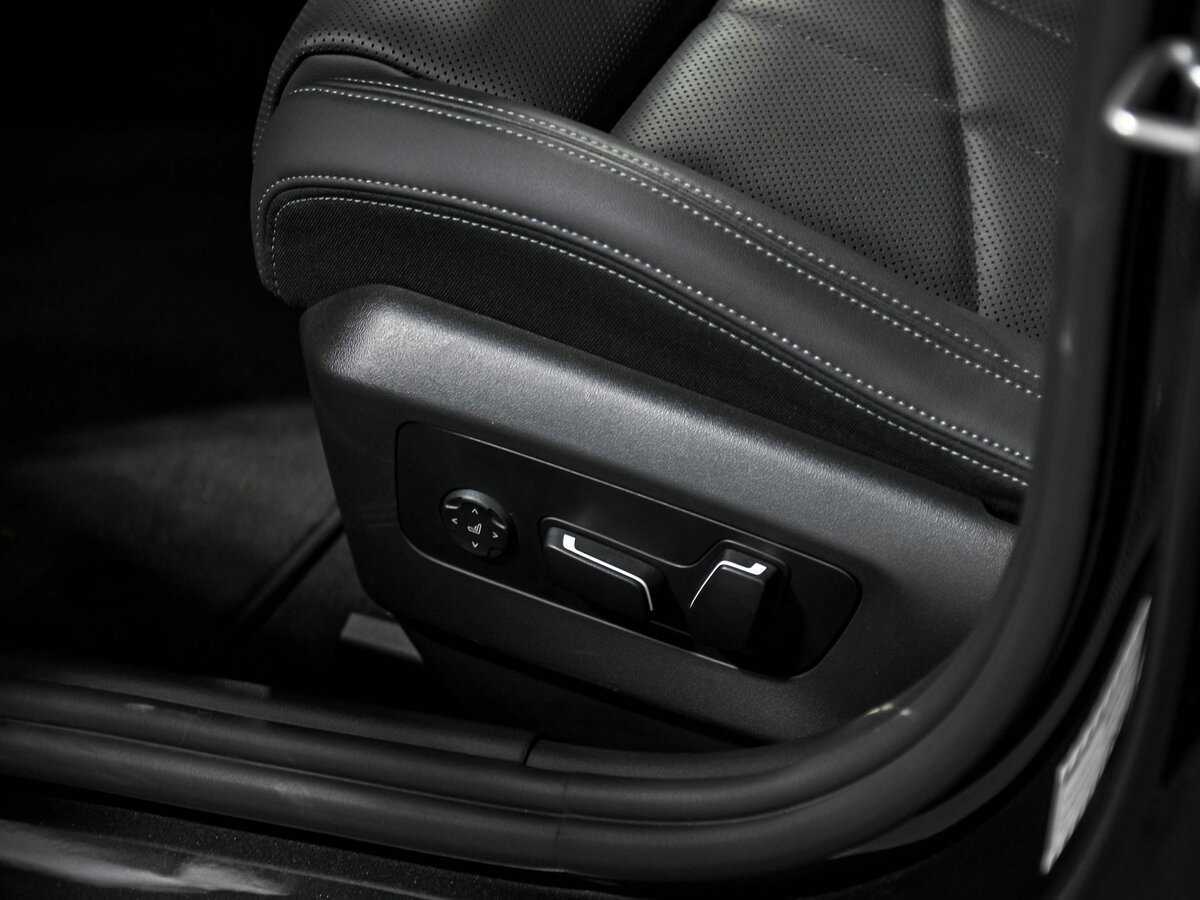 BMW 5 серии 2024 года с пробегом. Фото: #15