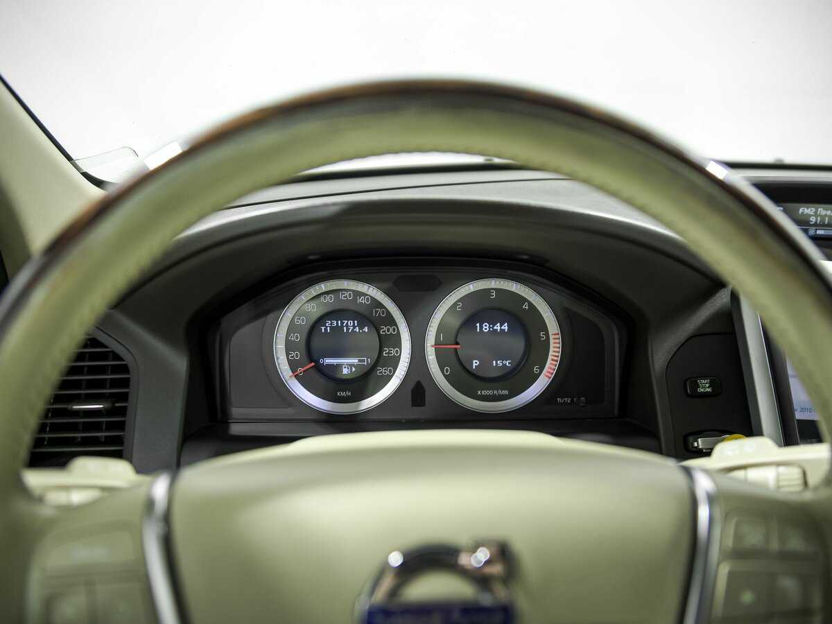 Volvo XC60 2010 года с пробегом. Фото: #6