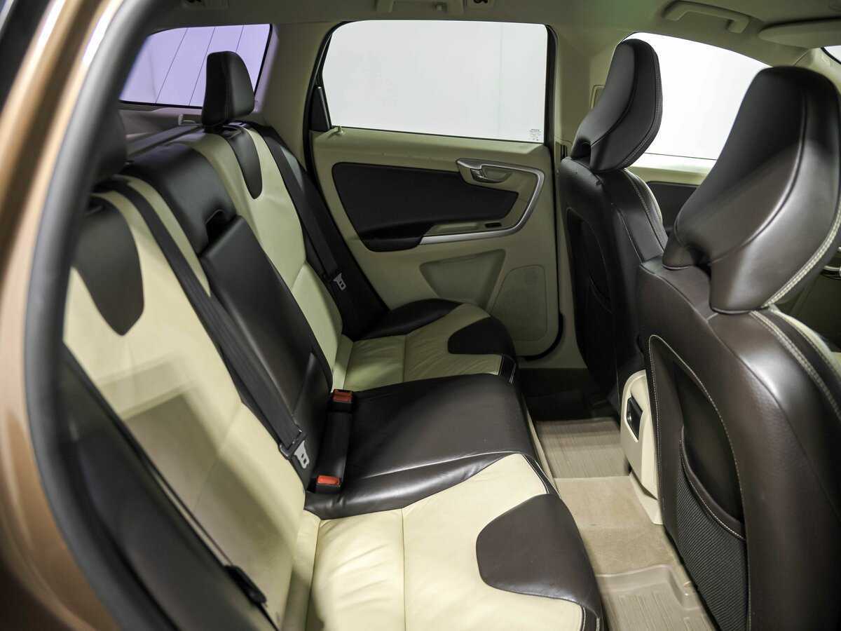 Volvo XC60 2010 года с пробегом. Фото: #13