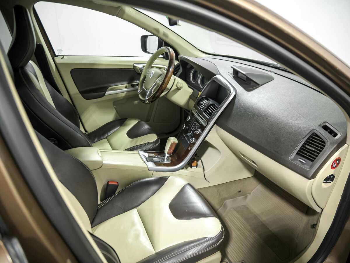 Volvo XC60 2010 года с пробегом. Фото: #14