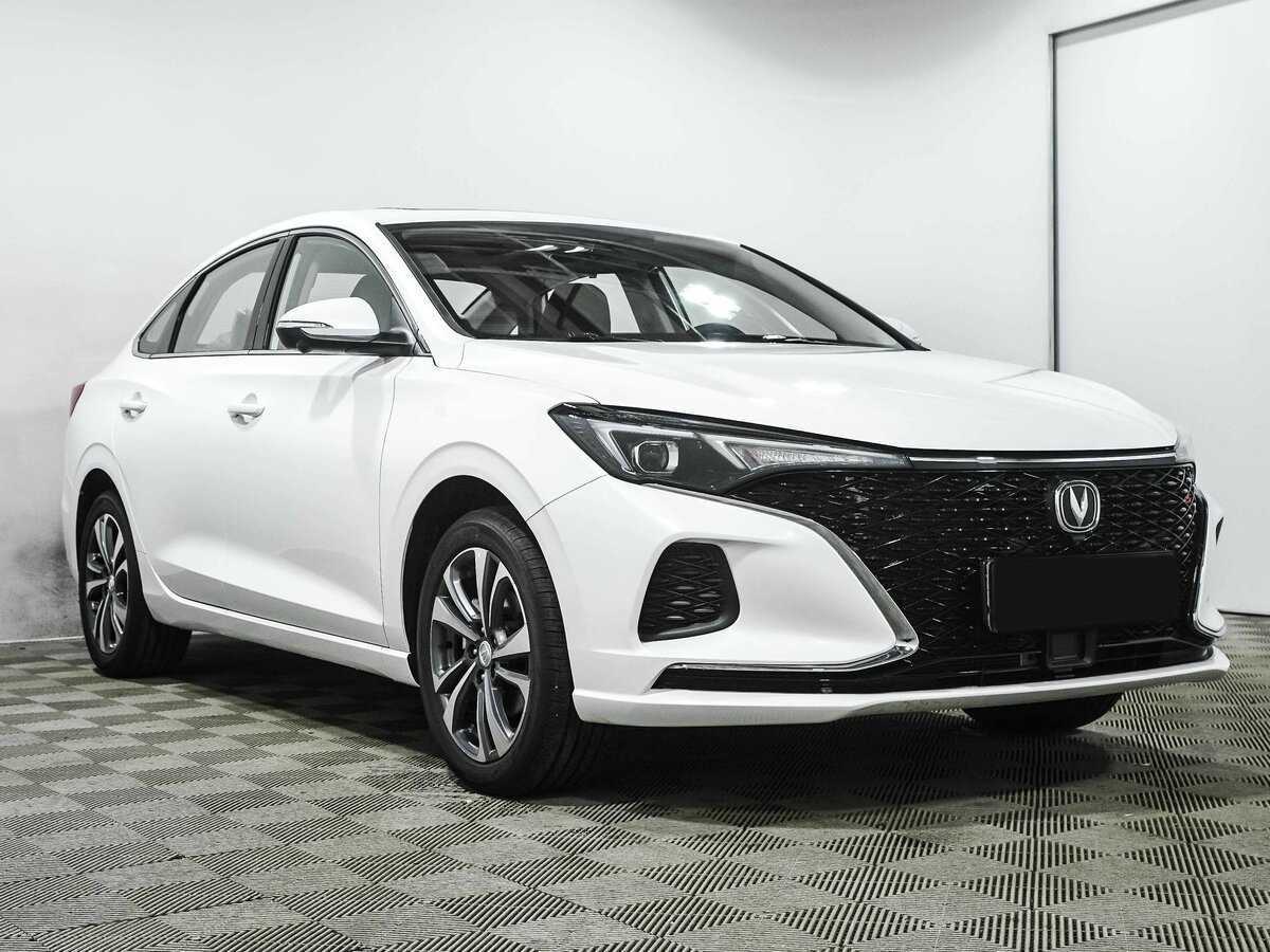 Changan Eado Plus 2024 года с пробегом. Фото: #2