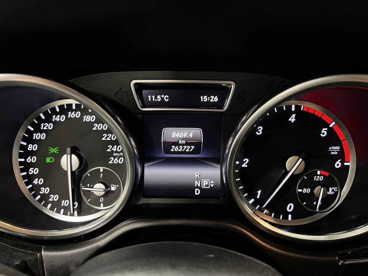 Mercedes-Benz M-Класс 2011 года с пробегом. Фото: #12