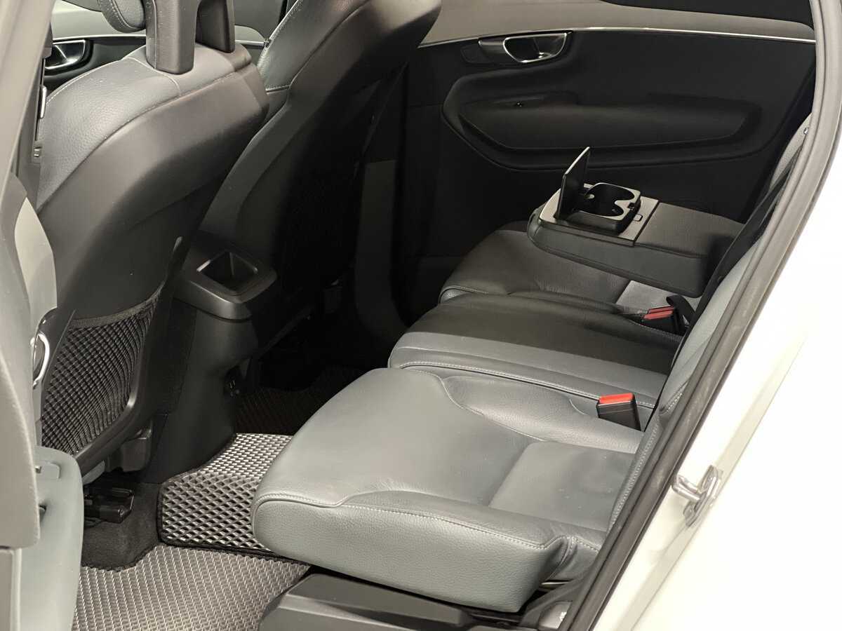 Volvo XC90 2020 года с пробегом. Фото: #11