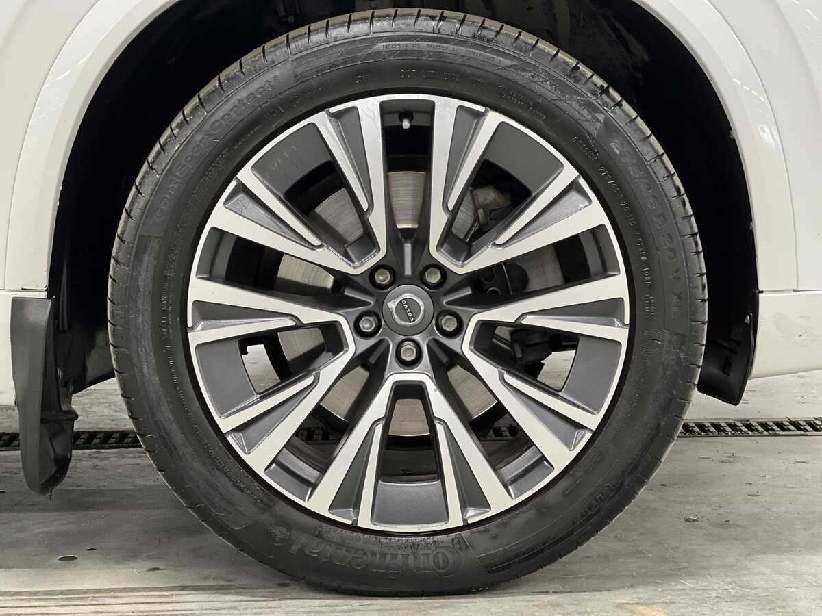 Volvo XC90 2020 года с пробегом. Фото: #17