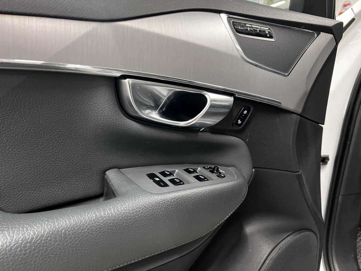 Volvo XC90 2020 года с пробегом. Фото: #21