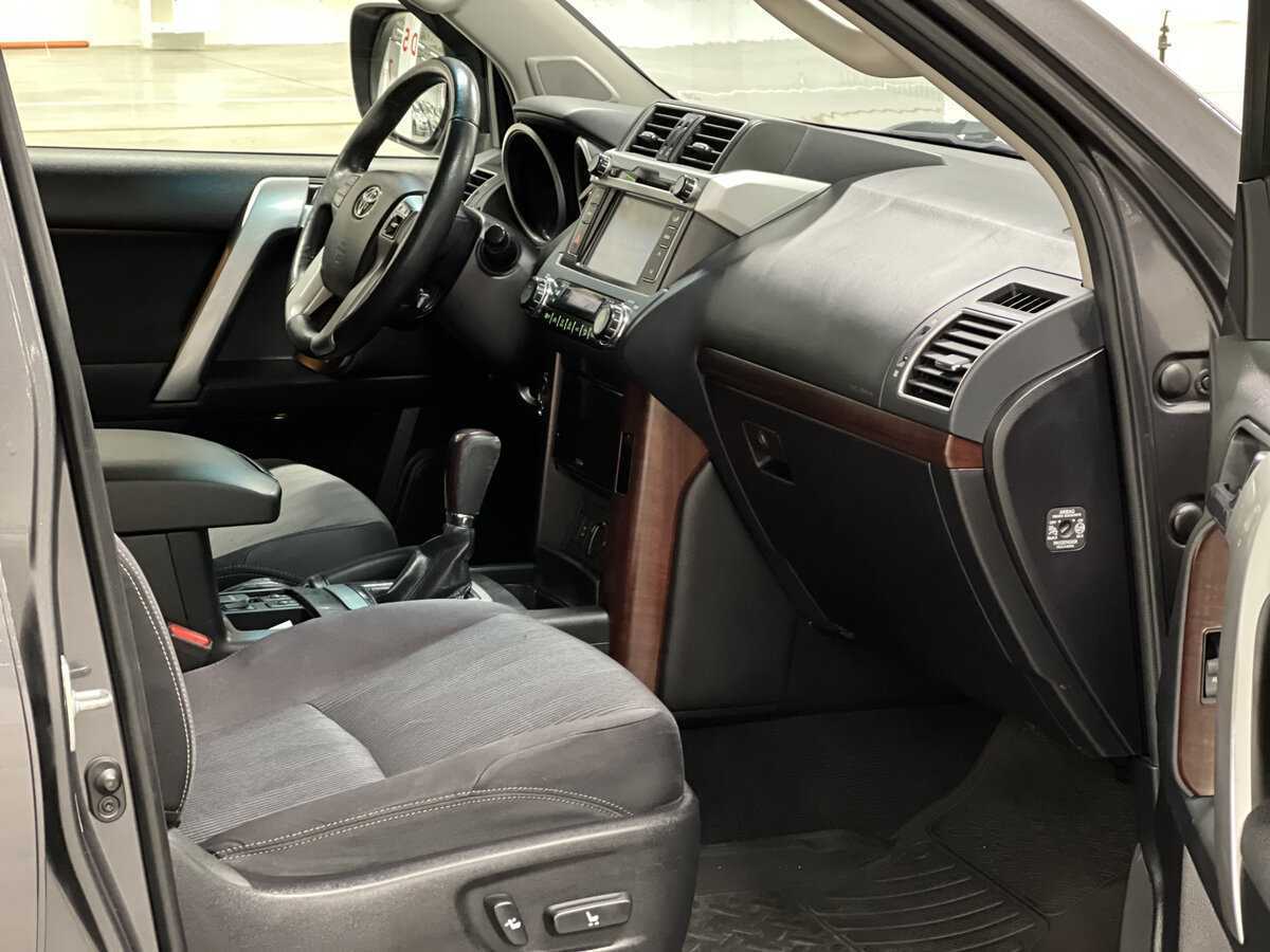 Toyota Land Cruiser Prado 2014 года с пробегом. Фото: #10