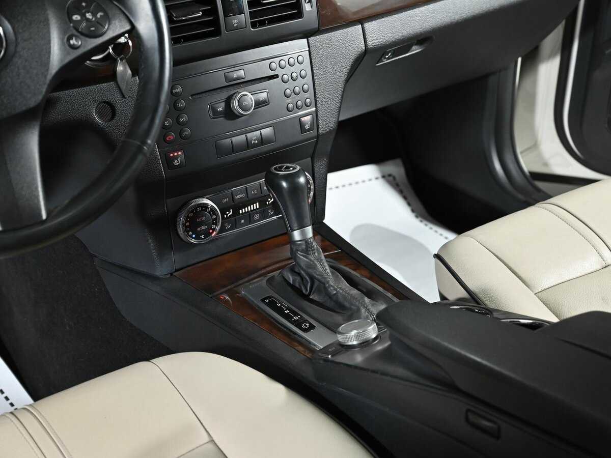 Mercedes-Benz GLK-Класс 2010 года с пробегом. Фото: #9