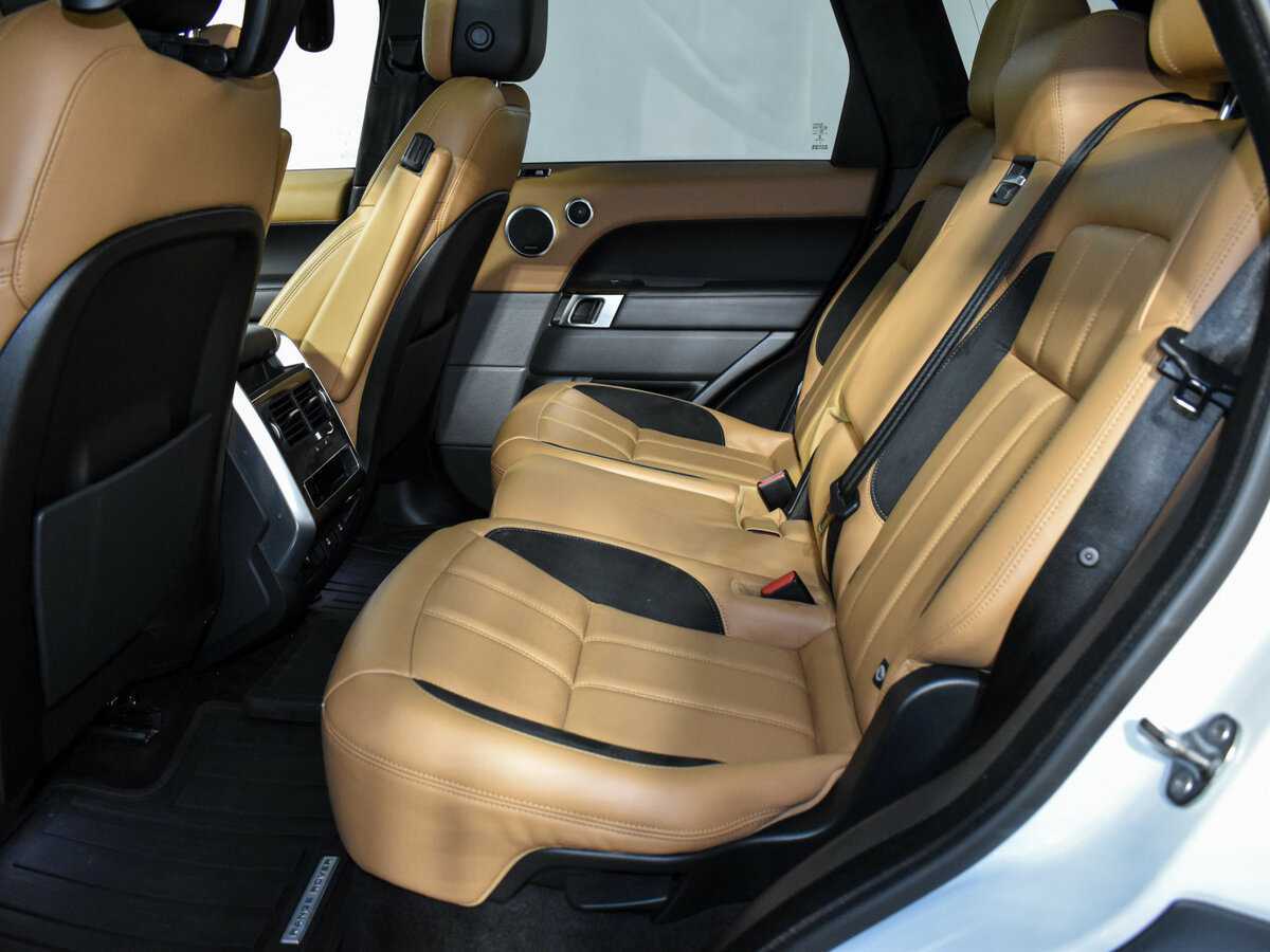 Land Rover Range Rover Sport 2020 года с пробегом. Фото: #13