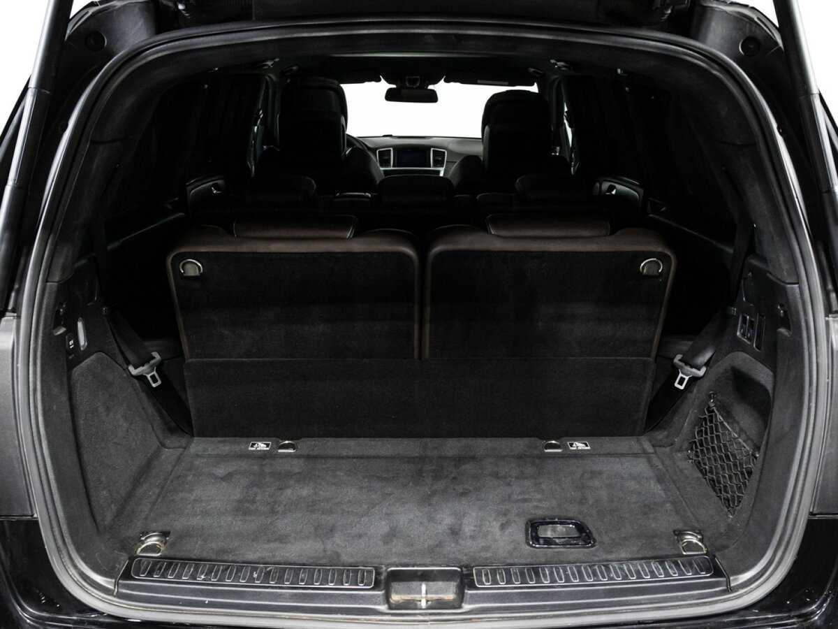 Mercedes-Benz GL-Класс AMG 2013 года с пробегом. Фото: #12