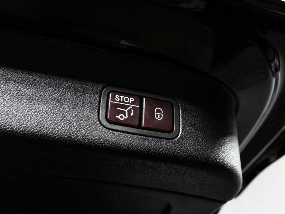 Mercedes-Benz GL-Класс AMG 2013 года с пробегом. Фото: #13