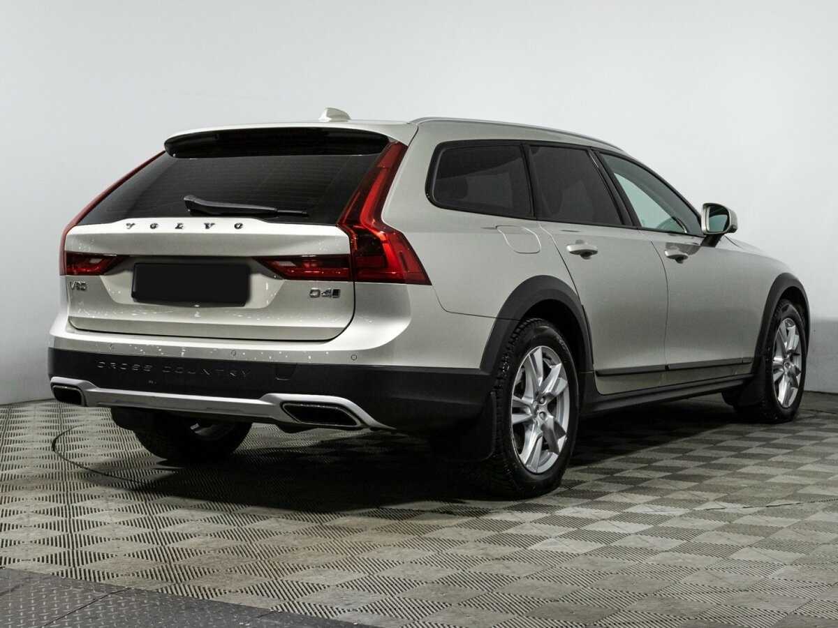 Volvo V90 Cross Country 2017 года с пробегом. Фото: #4