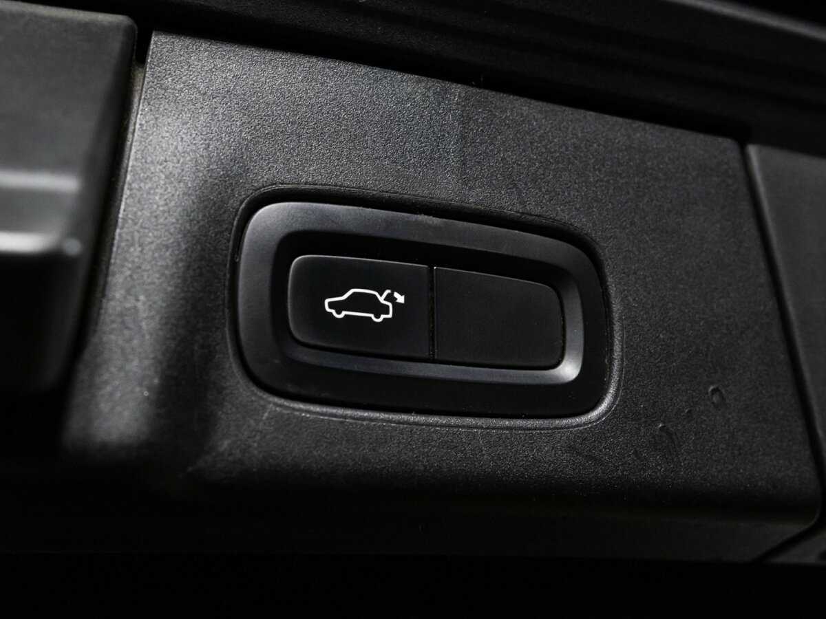 Volvo V90 Cross Country 2017 года с пробегом. Фото: #15