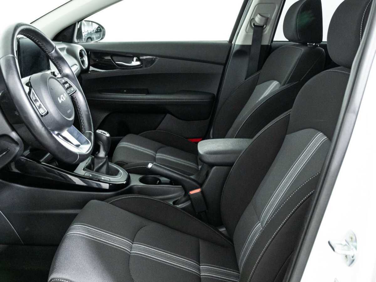 Kia Cerato 2022 года с пробегом. Фото: #16