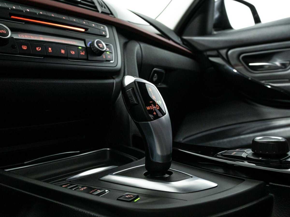 BMW 3 серии 2015 года с пробегом. Фото: #17