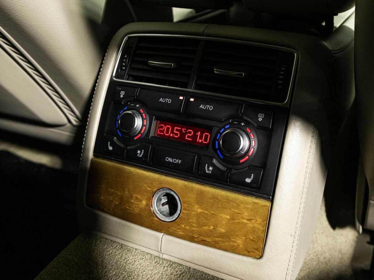 Audi A8 2008 года с пробегом. Фото: #21