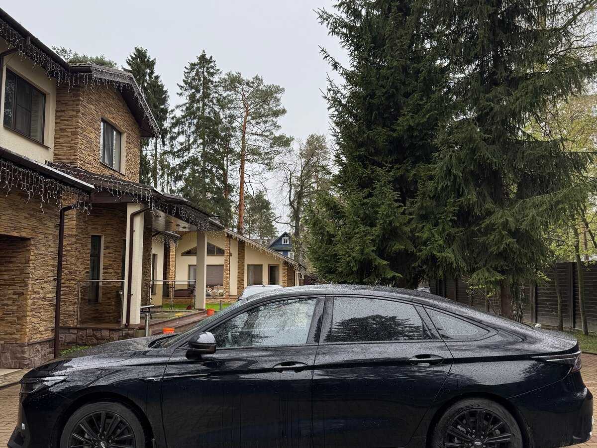 Chery Arrizo 8 2024 года с пробегом. Фото: #4