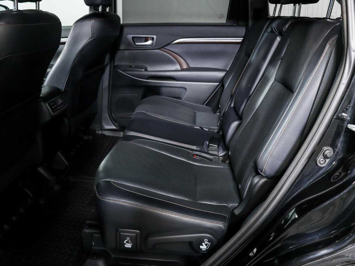 Toyota Highlander 2014 года с пробегом. Фото: #9